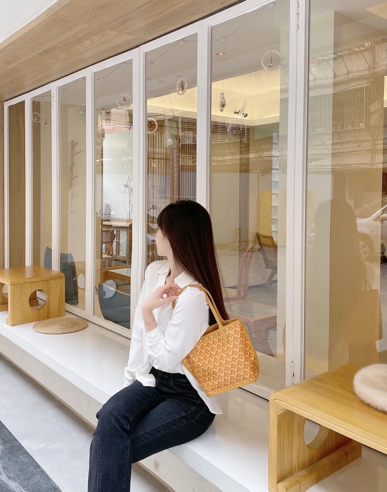 Two-Sided “Mummy” Tote