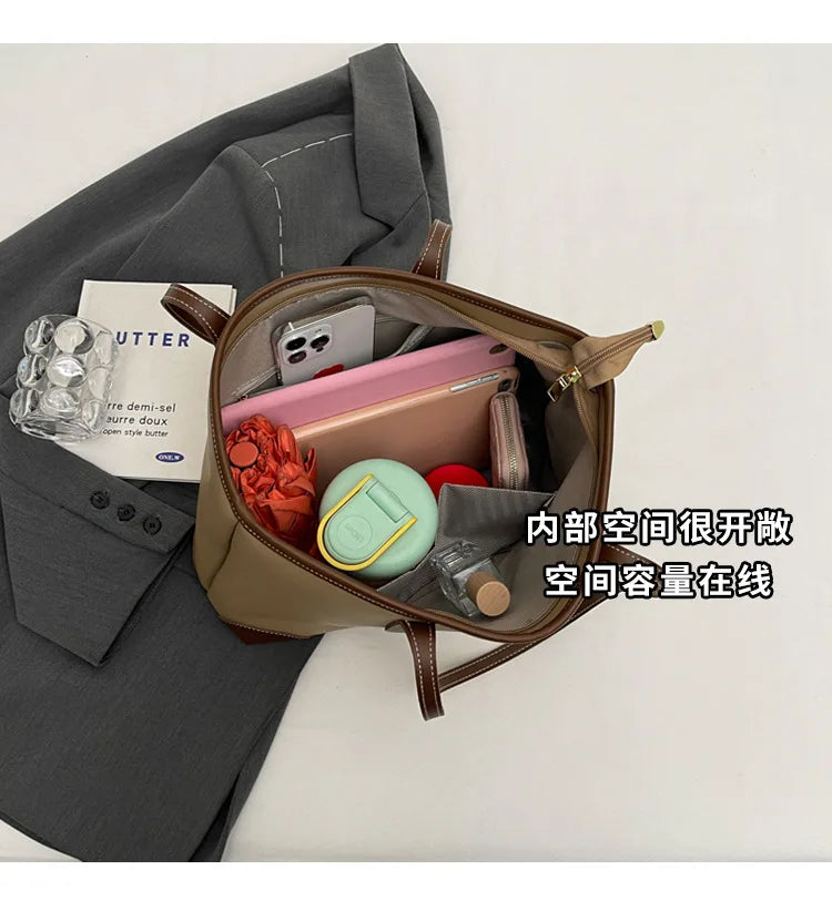 Stylish Large Tote (Women)