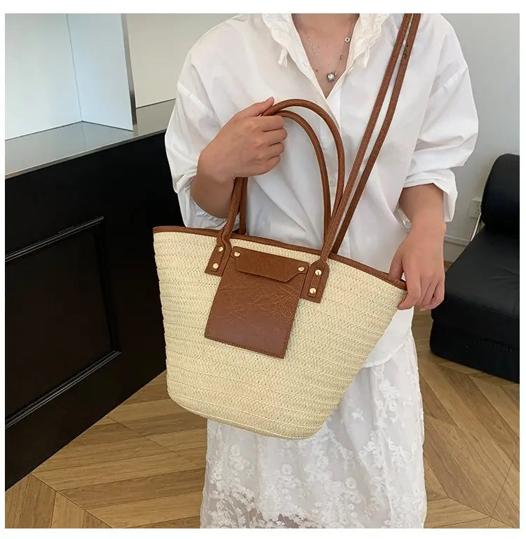 Elegant Leather Tote