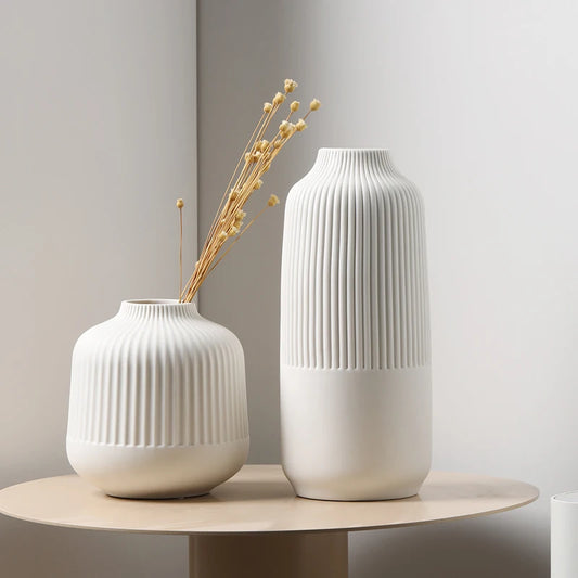 Elegant Light-Luxury Vase