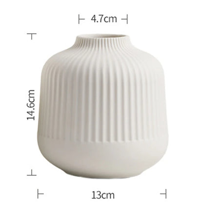 Elegant Light-Luxury Vase