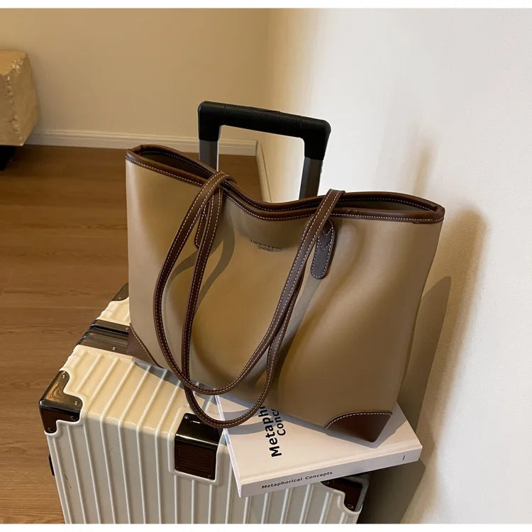 Stylish Large Tote (Women)