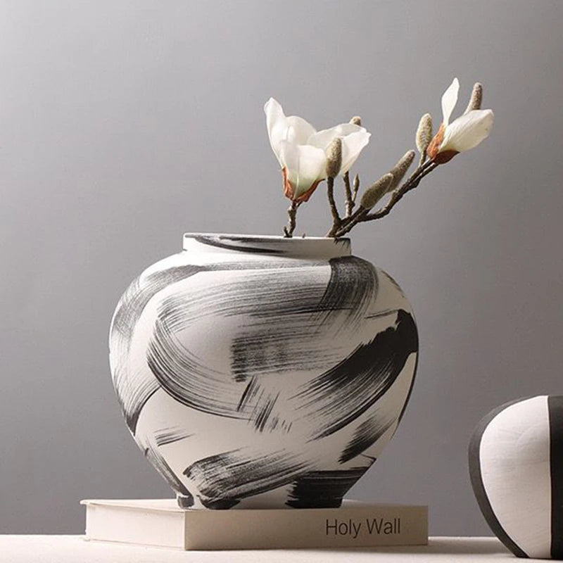 Large Nordic Minimal Vase