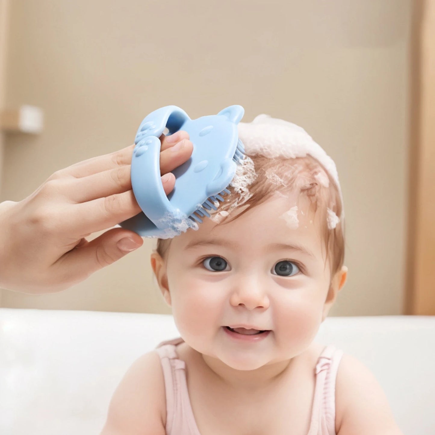 Baby Hair Brush Soft Hair Scalp Massager For Kids Gentle Bathing Shower Head Scrubber Cute Bear Design