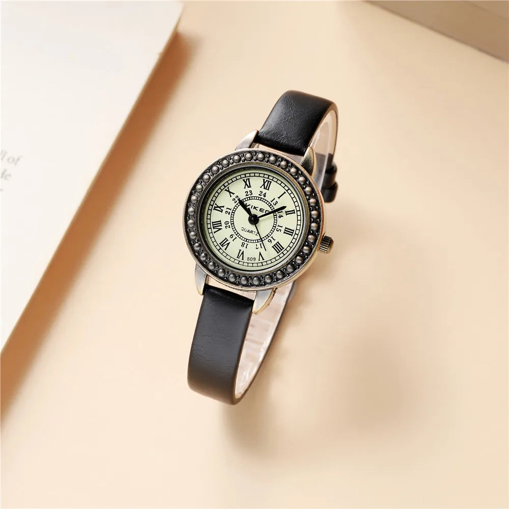 Women’s PU Roman-Scale Watch