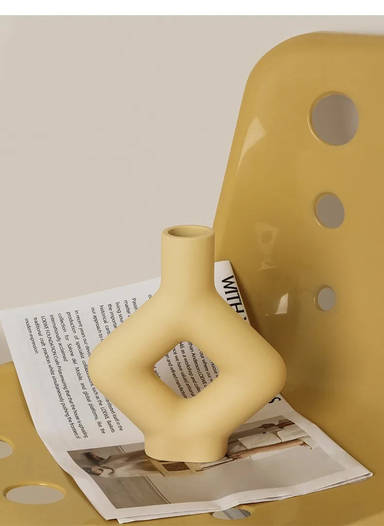 INS Modern Simple Vase